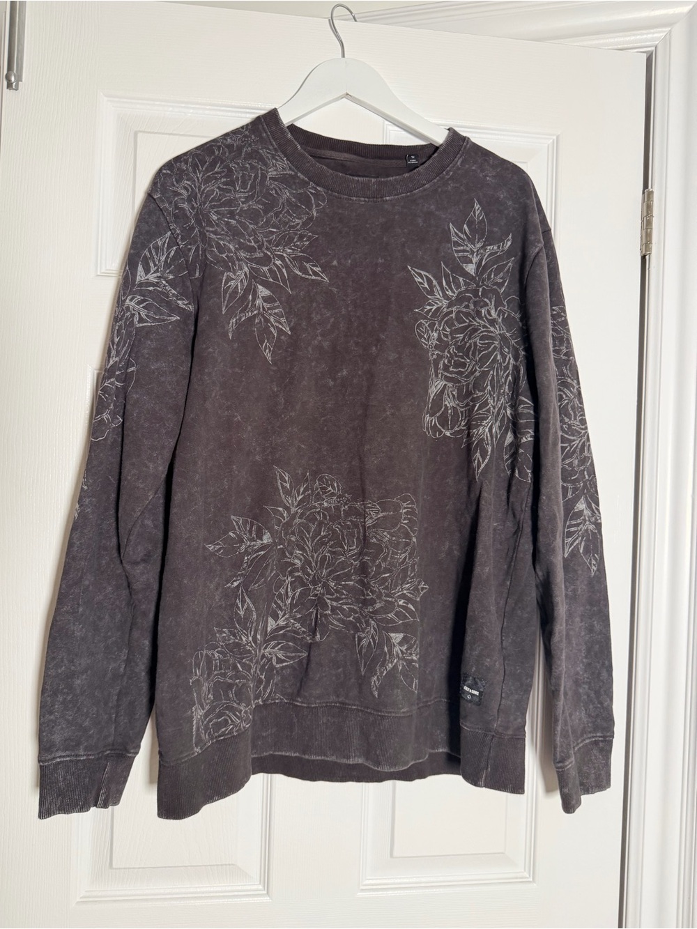 ONLY & SONS Washed Floral Graphic Crewneck Sweatshirt Size XL